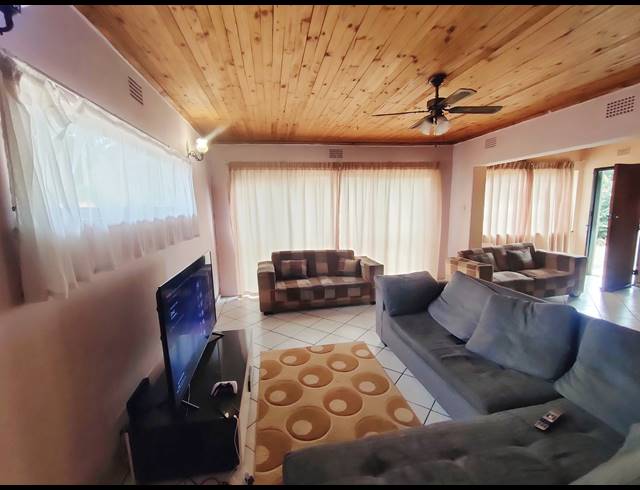 3 BEDROOM HOUSE FOR SALE IN GENERAL ALBERTSPARK